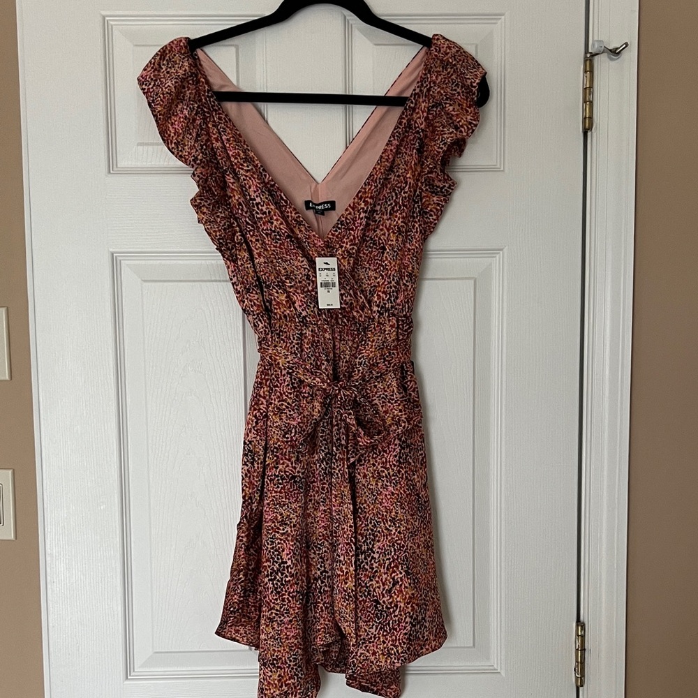 Express NWT Pink Floral Mini Dress
